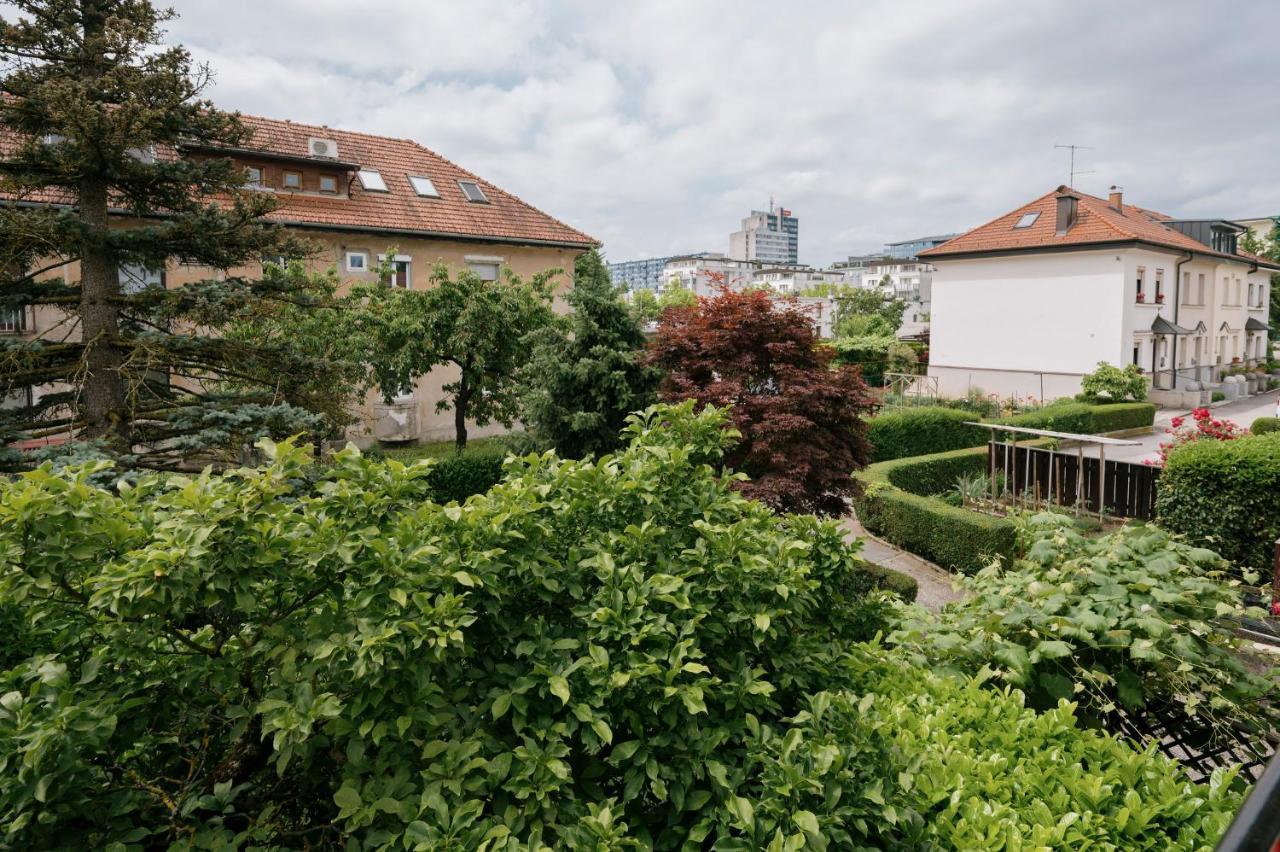 Ljubljana C17 4-Bedroom Private Row House With Garden And Parking Exterior photo